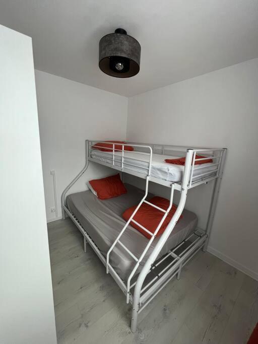 Appartement 3 Pieces Moderne 2 A 6 Personnes La Bourboule Bagian luar foto